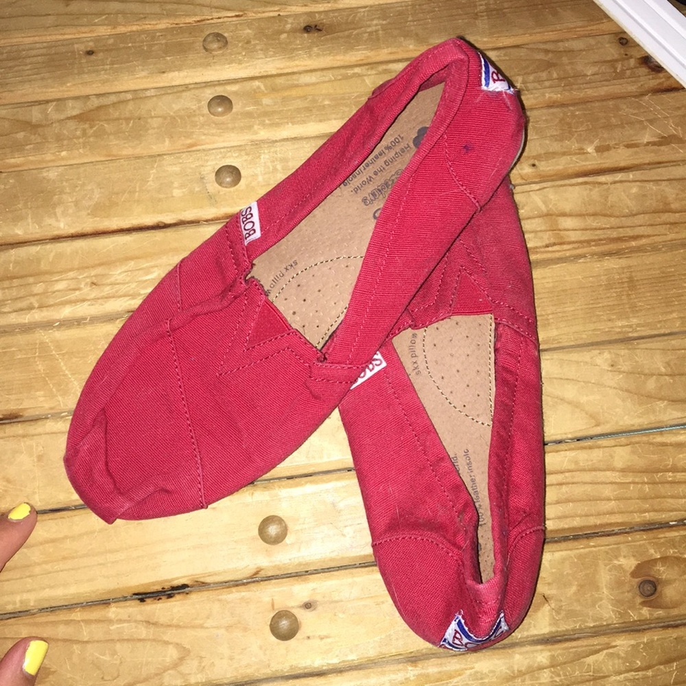 Red 8.5 barely any signs of wear /in good shape